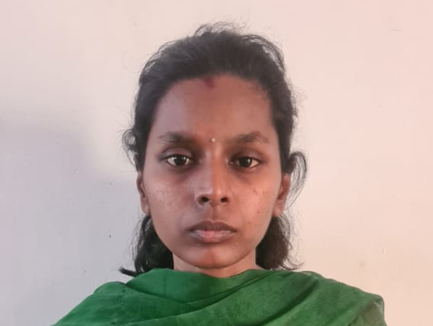 ஏலச்சீட்டு நடத்தி ரூ.1 கோடி மோசடி தலைமறைவாக இருந்த இளம்பெண் கைது..