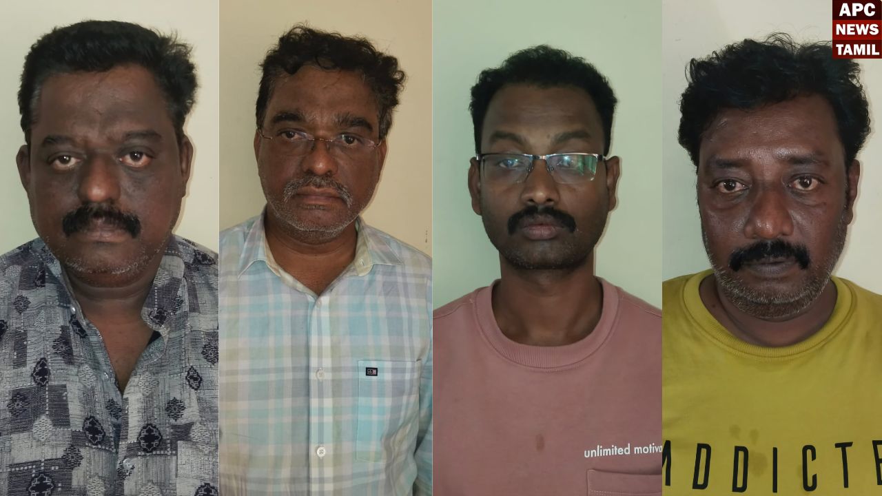 போலி சான்றிதழ்கள் தயாரித்து விற்பனை: 4 பேர் கைது