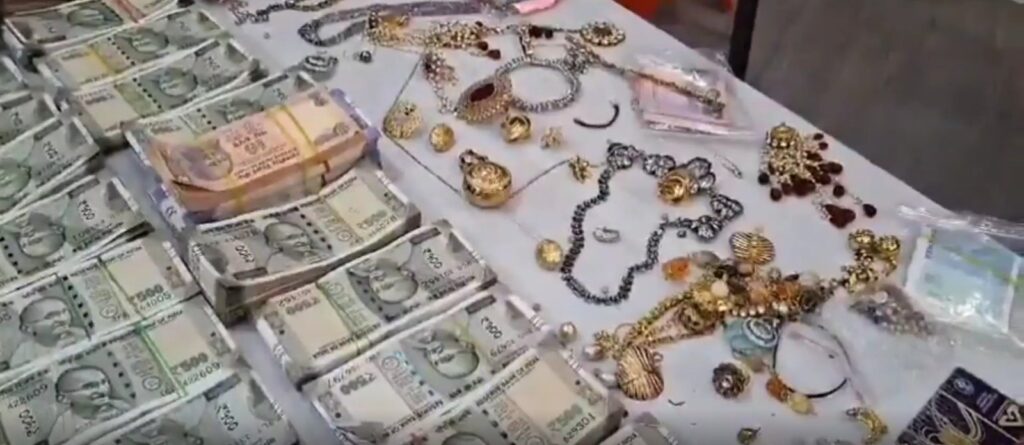 பீகார் கொள்ளையர்கள்… பிரபல தொழிலதிபர் வீட்டில் கொள்ளை!