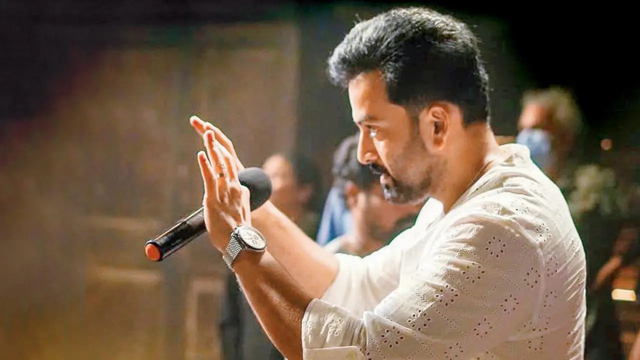 என்னுடைய ஃபேவரைட் இயக்குனர்களில் பிரித்விராஜும் ஒருவர்..... மஞ்சு வாரியர் பேச்சு!