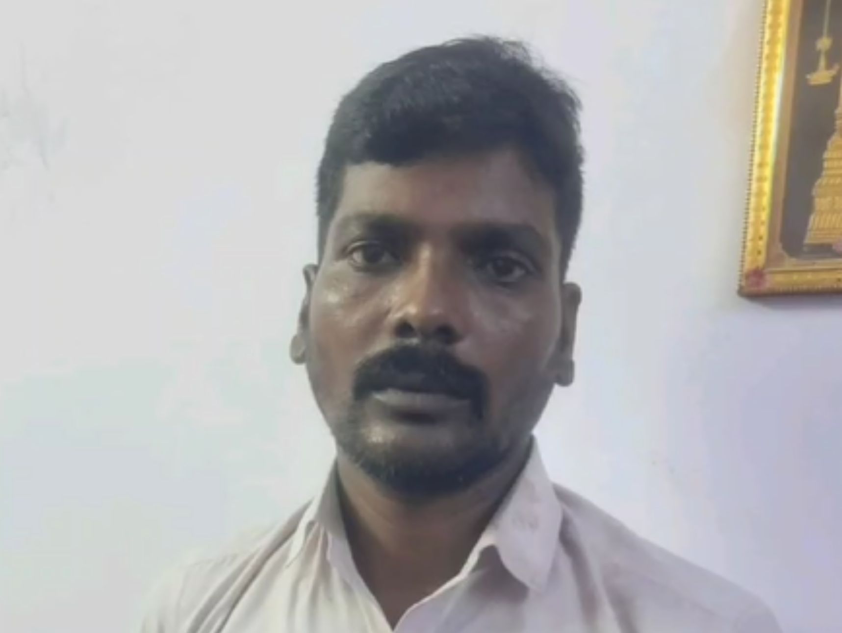 வங்கியில் அடமானம் வைத்த நகைகளை மீட்டு மறு அடமானம்: அடகு கடையை ஏமாற்றிய பலே ஆசாமி..!