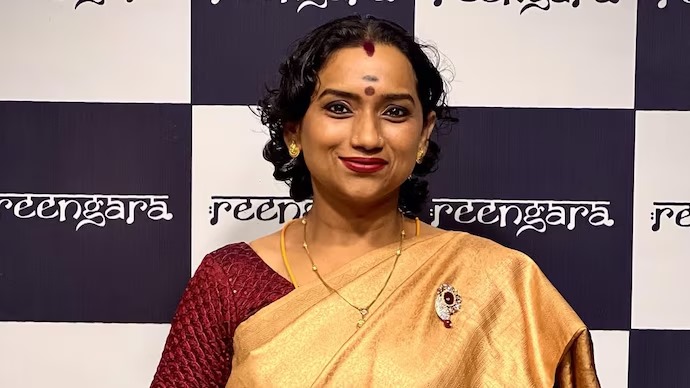 நான் உயிருடன் இருப்பதற்கு என் கணவர் தான் காரணம்..... பாடகி கல்பனா!