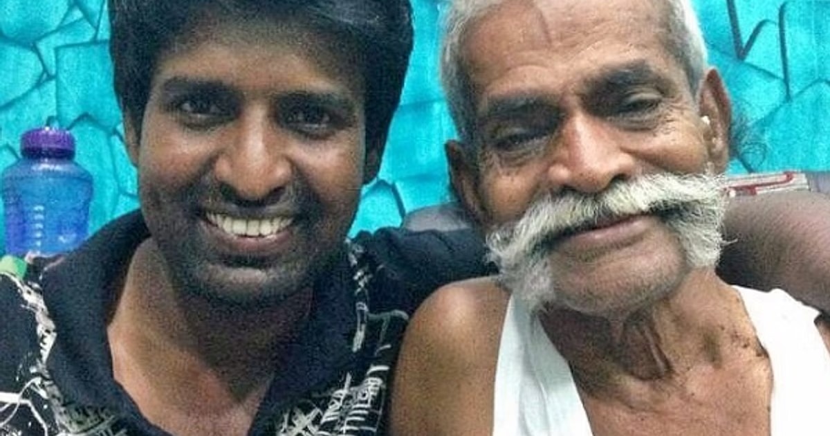 தனது அப்பாவின் வாழ்க்கை வரலாற்று கதையில் நடிக்கும் சூரி!