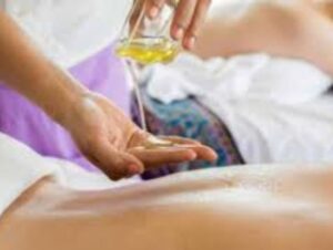 
மசாஜ் சென்டர்களில் பாலியல் தொழிலில் ஈடுப்படுத்தப்பட்ட பெண்கள் மீட்பு - போலீசார் வழக்கு பதிவு
