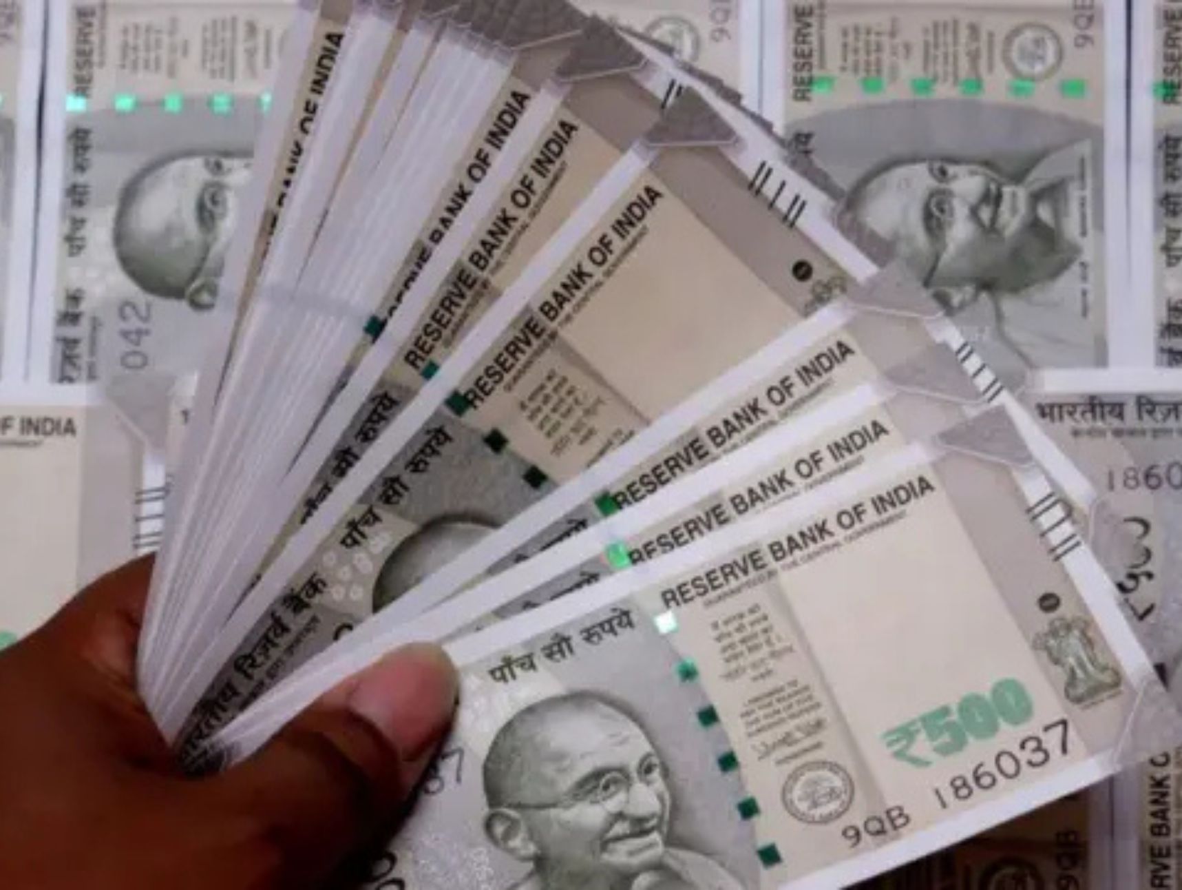 போலி ரூ.500 நோட்டுகளை அடையாளம் காண்பது எப்படி? – மத்திய அரசு அறிவுறுத்தல்