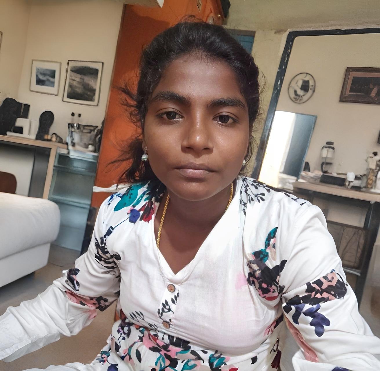 போலீஸ்காரரின் தாய் கொலை… மோப்பநாய் உதவியுடன் இளம்பெண் கைது – விசாரணையை முடுக்கிய போலீஸார்