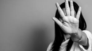 வேறு பெண்ணுடன் திருமண ஏற்பாடு: காதலன் மீது புகார்….