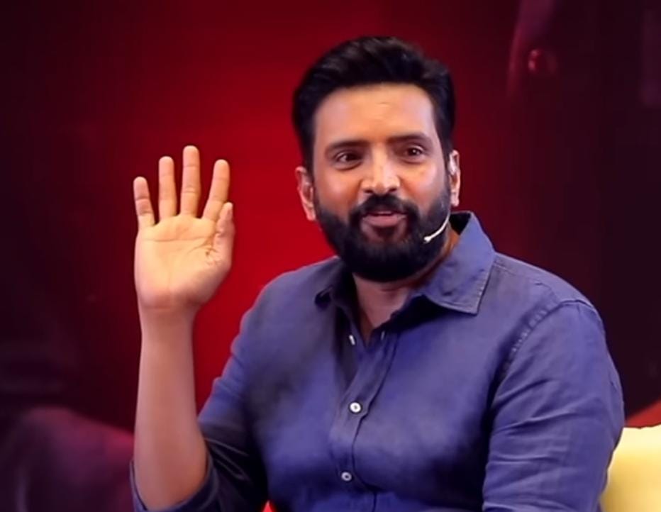 சுந்தர்.சி சொன்ன அந்த வார்த்தை பலிச்சிருச்சு.... சந்தானம் பேச்சு!