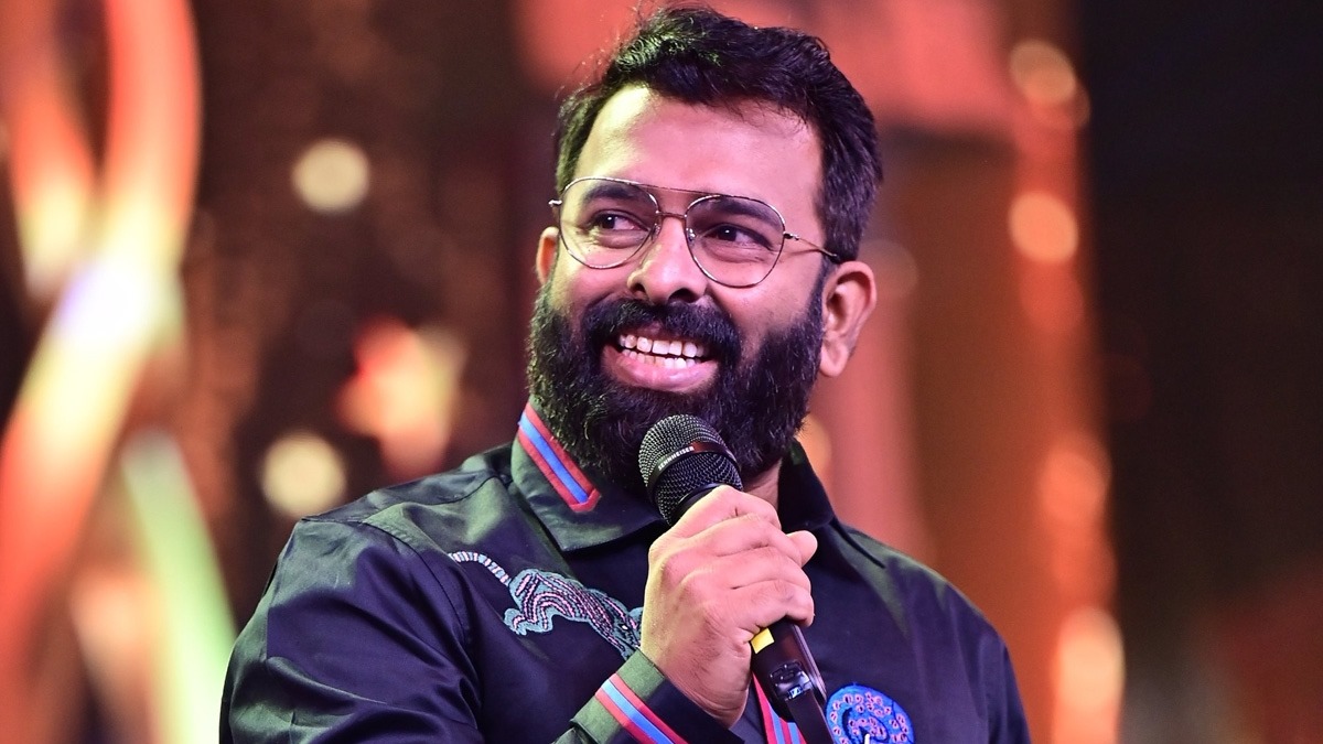 சிம்புவின் அந்த பாடலிலிருந்து இன்ஸ்பயர் ஆனது தான் 'கனிமா' பாடல்.... சந்தோஷ் நாராயணன்!