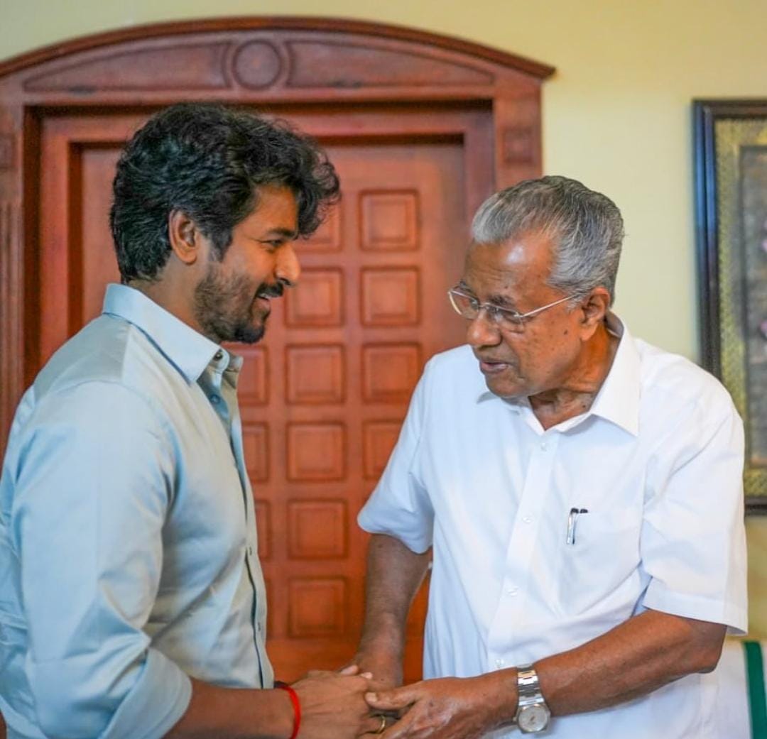 மறக்க முடியாத நினைவுகள்.... கேரள முதல்வர் பினராயி விஜயனை புகழ்ந்து பேசிய சிவகார்த்திகேயன்!