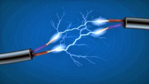 மின்கம்பியை மிதித்ததால் விபரீதம்!  தாத்தா, பேரன் பலி!
