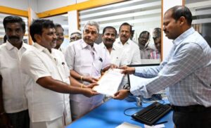 ரிசர்வ் வங்கியின் புதிய விதிமுறைகளை திரும்ப பெற மாவட்டத் தலைவர் வலியுறுத்தல்…
