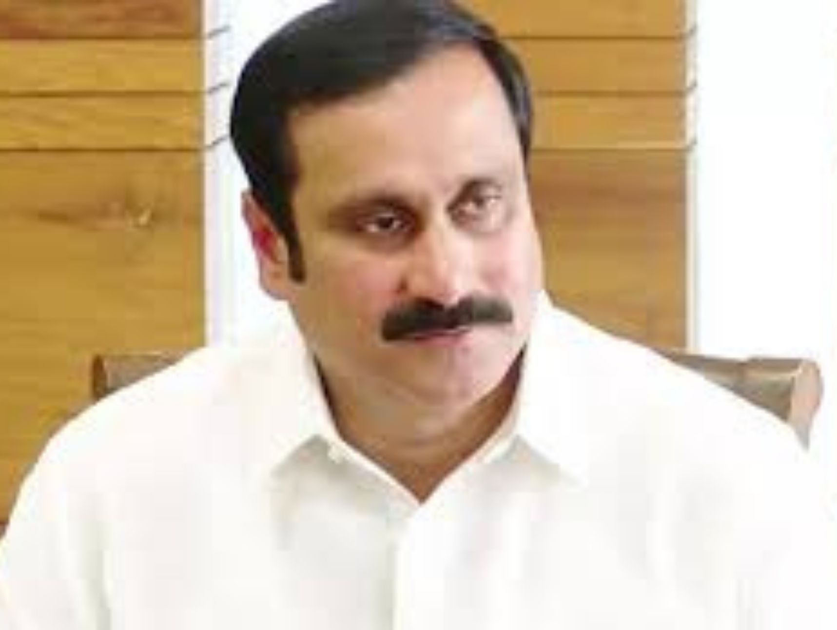  சமூகநீதியை அரசு நிலைநாட்ட வேண்டும் – இராமதாஸ் கோரிக்கை 