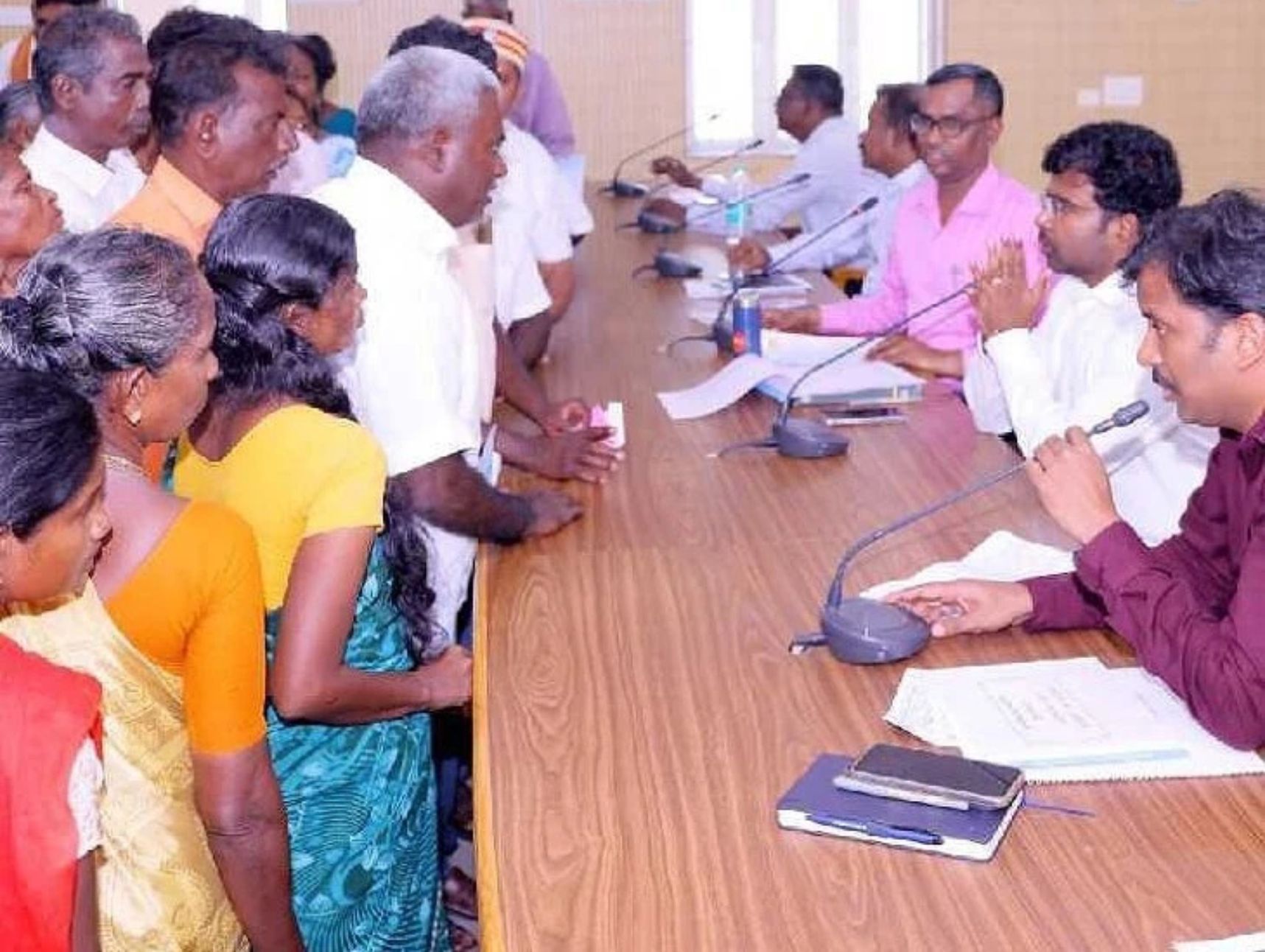 நகராட்சியில் 311 மனுக்கள்….  நடவடிக்கை எடுக்க கலெக்டர் உத்தரவு