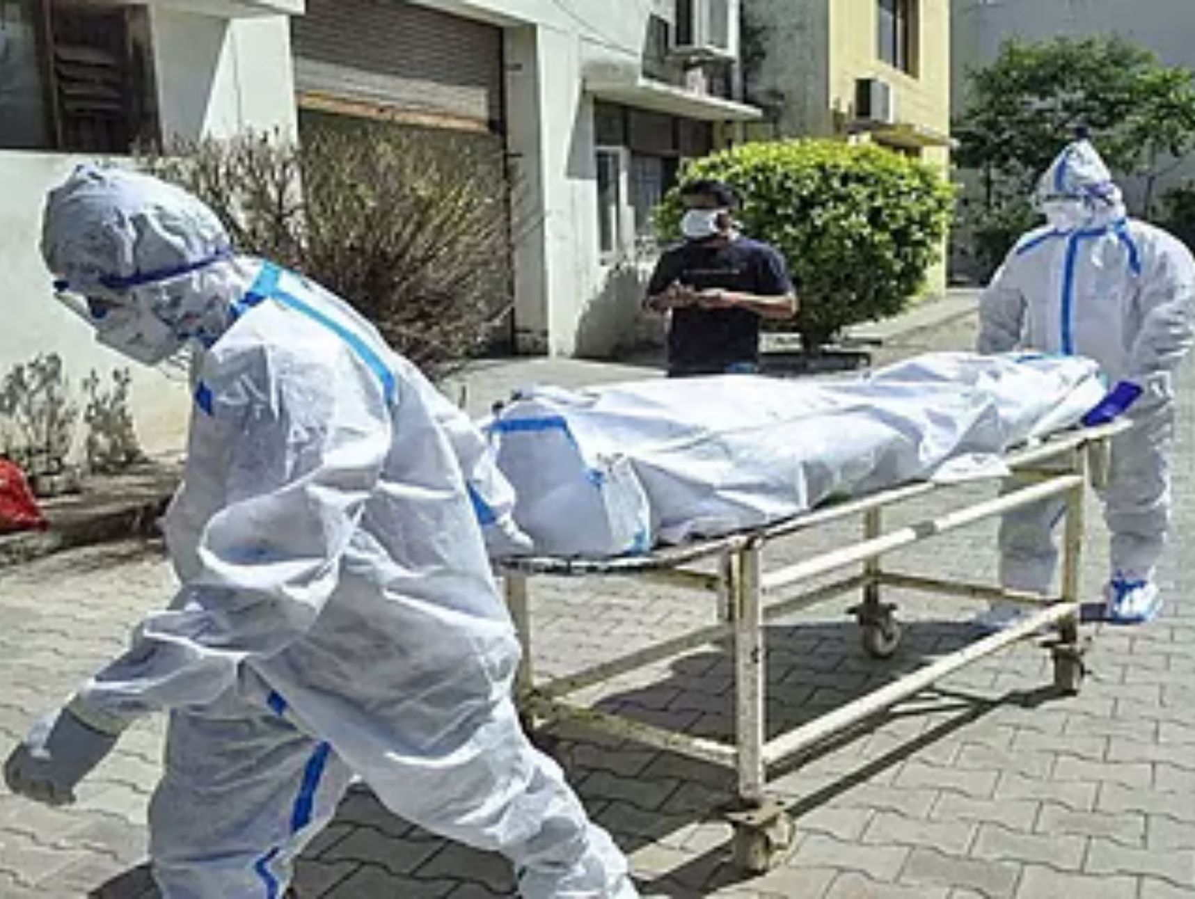 வேகமாக பரவும் கொரோனா! தமிழகத்தில் முதல் உயிரிழப்பு!