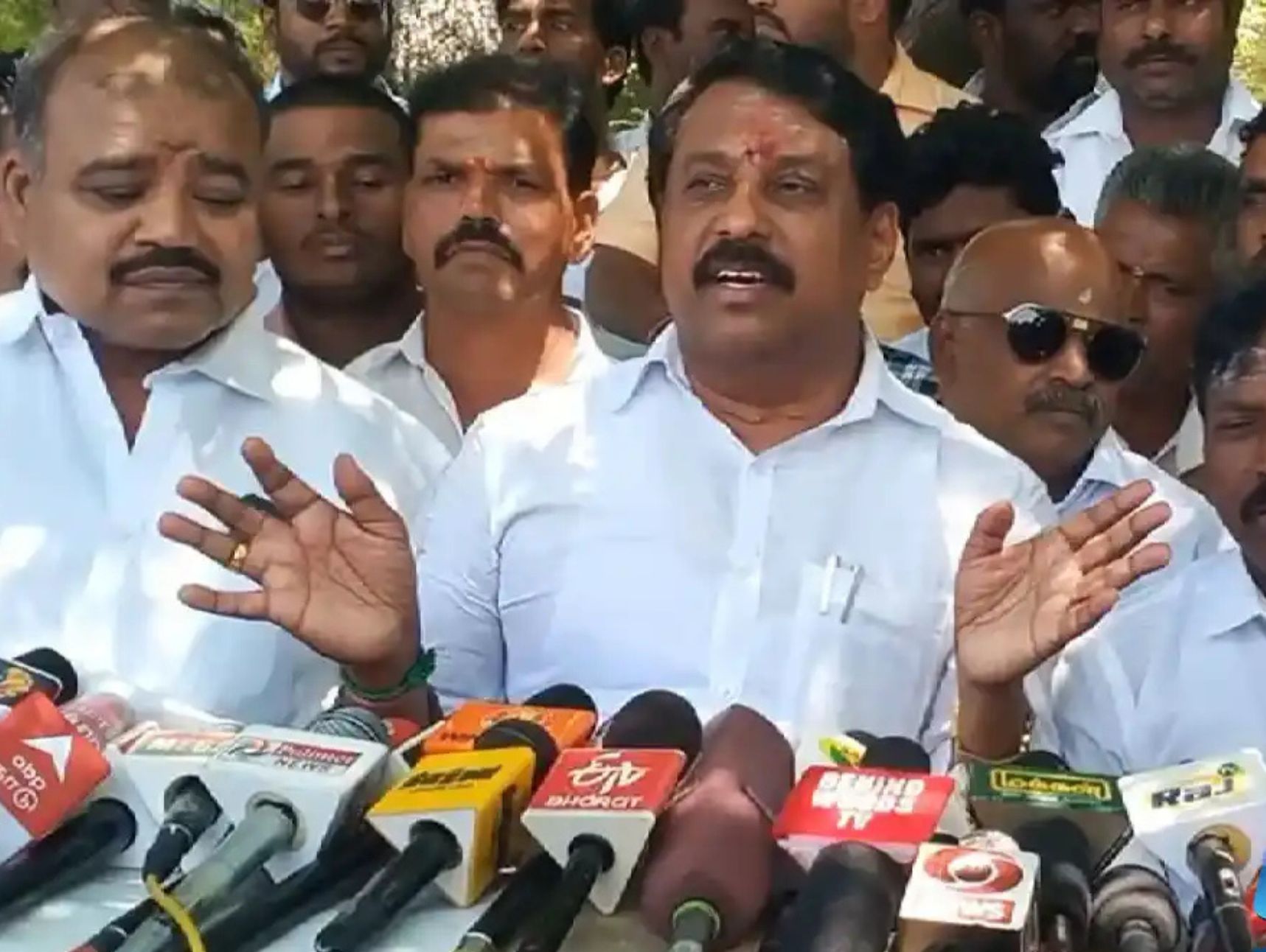 ஆளும் கட்சியினருக்கு தேச உணர்வு இருக்க வேண்டும் - நயினார் நாகேந்திரன்பேட்டி