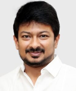 வீராங்கனையான மாணவிக்கு செயற்கை கால்…துணை முதல்வருக்கு நெஞ்சாா்ந்த நன்றி…