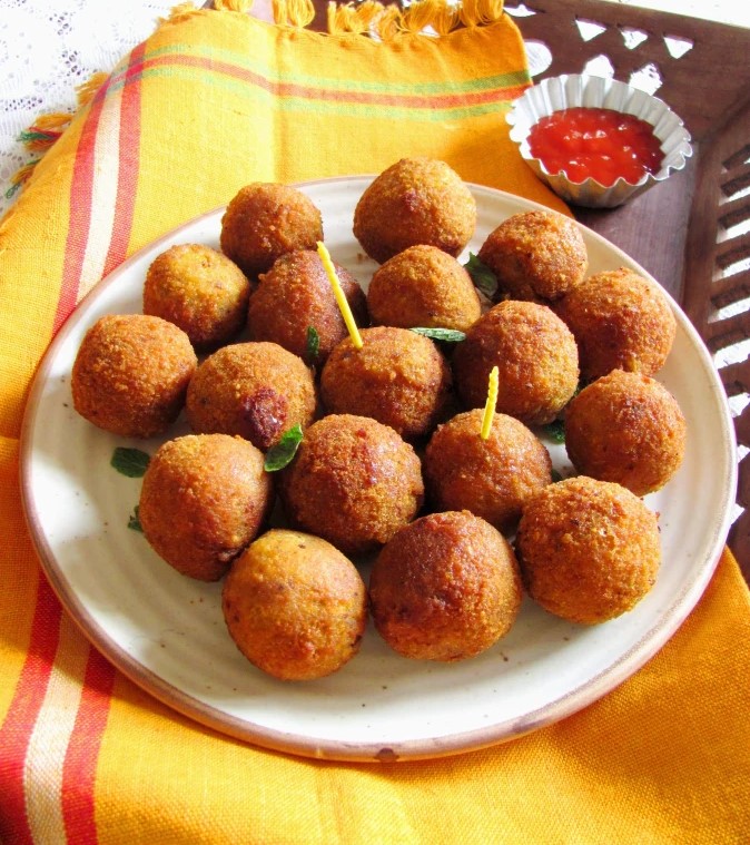 குழந்தைகளுக்கு பிடித்த மொறு மொறு ஃபிஷ் பால்ஸ் செய்வது எப்படி?