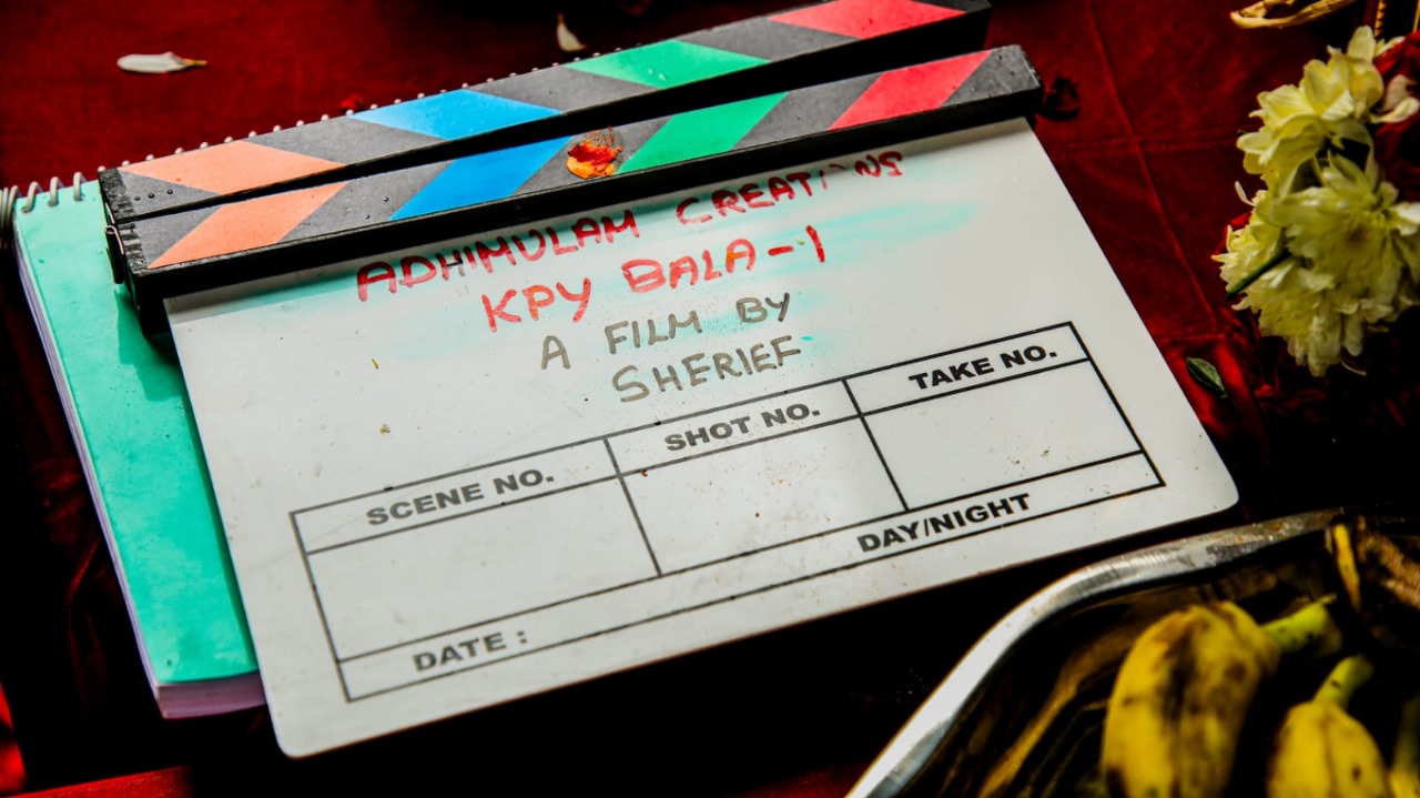 KPY பாலா ஹீரோவாக நடிக்கும் புதிய படத்தின் பூஜை புகைப்படங்கள் வைரல்!