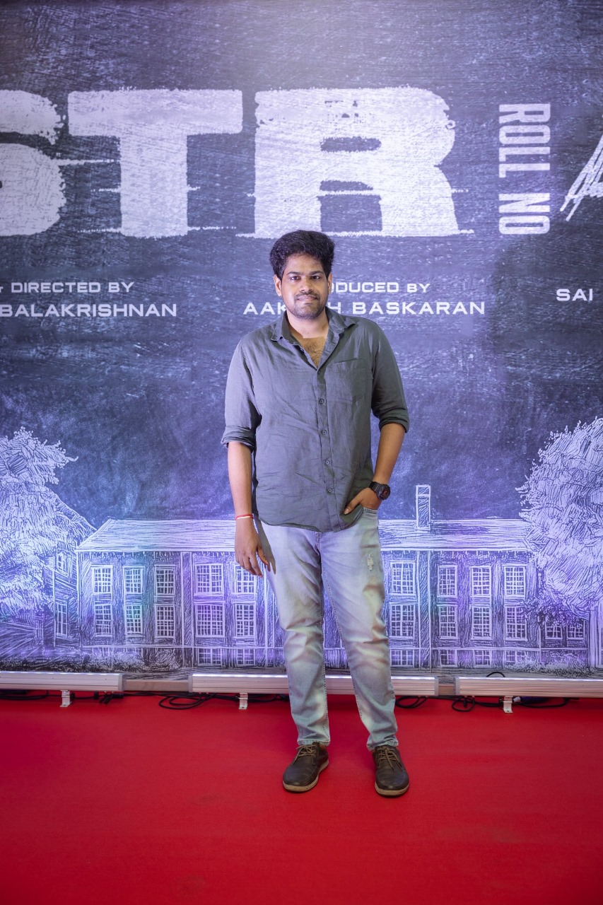 இது கல்லூரியை மையமாகக் கொண்ட படம்.... 'STR 49' குறித்து இயக்குனர் பேட்டி!