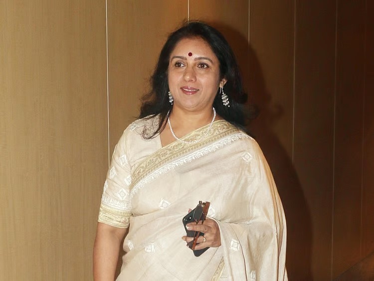 'ஜனநாயகன்' படத்தில் விஜய்க்கு அம்மாவாக நடிப்பது யார் தெரியுமா?