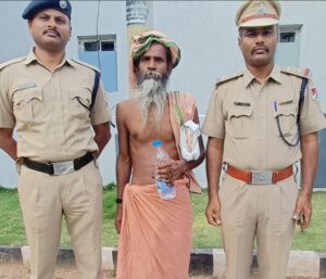 ரயில் விபத்தை ஏற்படுத்த முயன்ற சாமியார் கைது… 