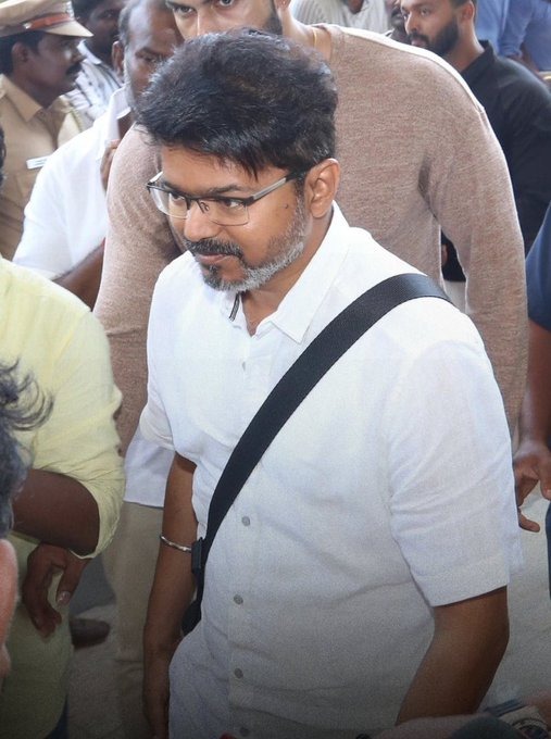 'ஜனநாயகன்' ஷூட்டிங்கை முடித்துவிட்டு சென்னை திரும்பிய விஜய்!