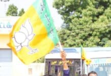 ரியல் புஷ்பா கைது! அதிர்ச்சியில் அரசியல் பிரமுகா்கள்!