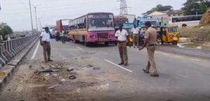 ஆந்திர அரசு பேருந்து ஒட்டுநரின் கவனக்குறைவால் ஏற்பட்ட விபத்து… 