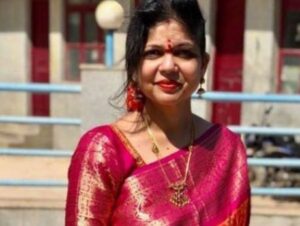 தந்தை, மகன் மோதலால் சாமியாராகவே மாறிய சௌமியா அன்புமணி…