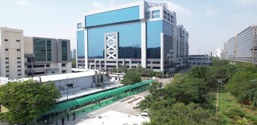 தகவல் தொழில்நுட்பப் புரட்சியாளர் தலைவர் கலைஞர்