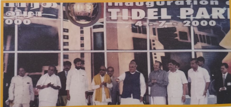 தகவல் தொழில்நுட்பப் புரட்சியாளர் தலைவர் கலைஞர்