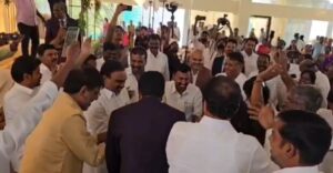 மேரேஜில் குத்தாட்டம் போட்ட எம் பி! வீடியோ  வைரல்!