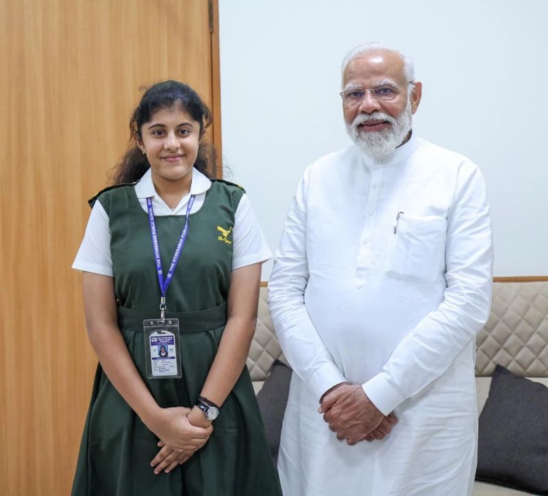 சுமார் 25 நூலகங்களை திறந்த 11 வயது சிறுமி...பிரதமரிடம் நேரில் பாராட்டு…