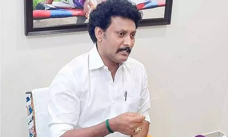 மதயானை: யார் தேர்வு செய்கிறார்கள்... யார் இழக்கிறார்கள்? – அன்பில் மகேஸ் பொய்யாமொழி