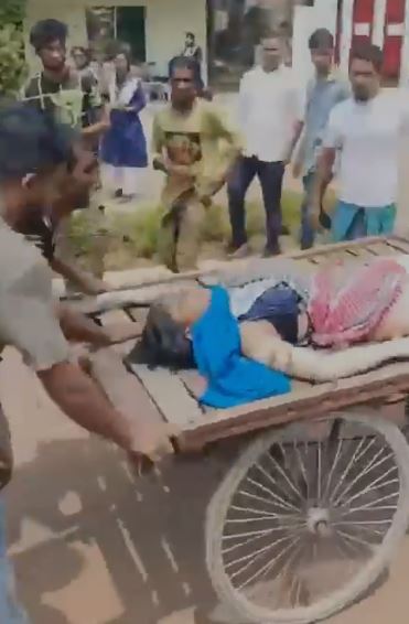 மீண்டும் விமான விபத்து! பள்ளியின் மீது விழுந்து நொறுங்கிய விமானம்!