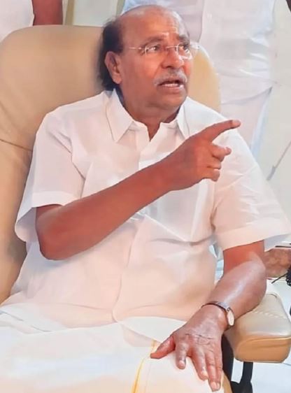 பொது பட்ஜெட்டில் உள்ள ரெயில்வே தனி பட்ஜெட்டுக்கு மாற்றப்பட வேண்டும்-இராமதாஸ் கண்டனம்.