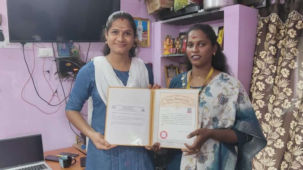 தடை ... அதை உடை ... புதிய சரித்திரம் படை ...