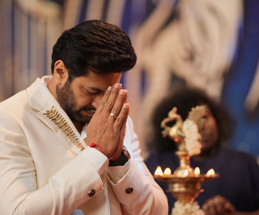 அவரு யாருக்கும் கெடுதல் நினைக்க மாட்டாரு.... ரவி மோகன் ஸ்டுடியோஸ் திறப்பு விழாவில் கார்த்தி!