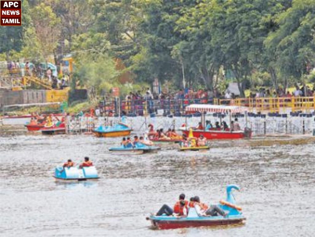 தொடர் விடுமுறையால் ஏலகிரியை சுற்றிப் பார்க்க திரண்ட மக்கள்…