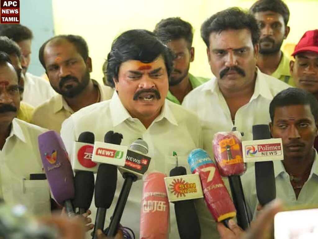 புதிய கட்சிகள் எம்.ஜி.ஆர் படத்தை பயன்படுத்தி அவரது புகழை திருட பார்க்கின்றன - ராஜேந்திர பாலாஜி குற்றச்சாட்டு