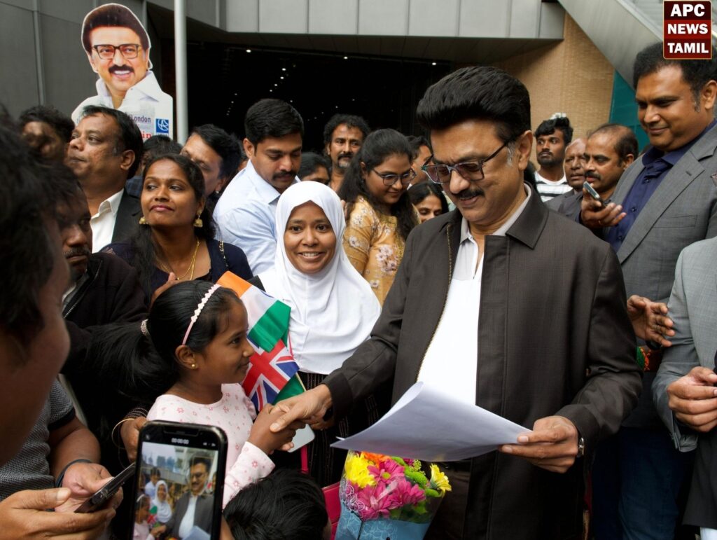 உலகத் தமிழர்களின் மனங்களை முதலீடாக்கும் முதல்வர்