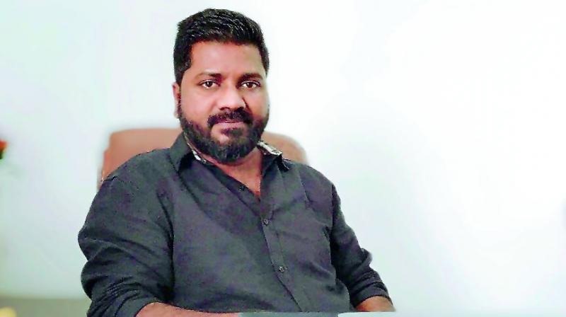 மீண்டும் தெலுங்கு படத்தில் நடிக்கும் தனுஷ்.... இயக்குனர் யார் தெரியுமா?