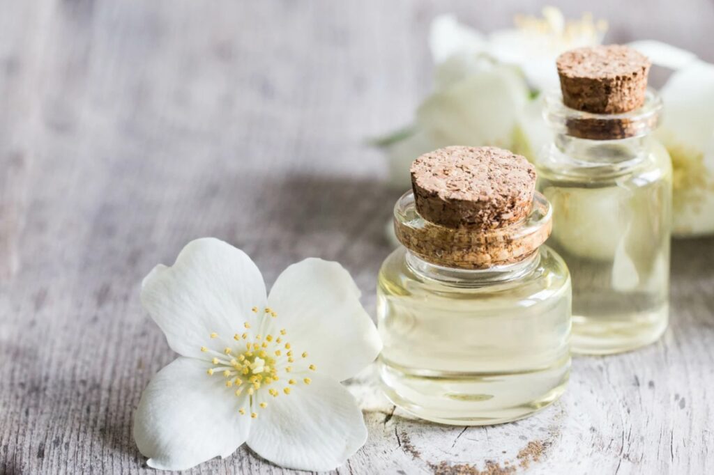 உடலுக்கு இரட்டிப்பு பளபளப்பை தரும் மல்லிப்பூ!