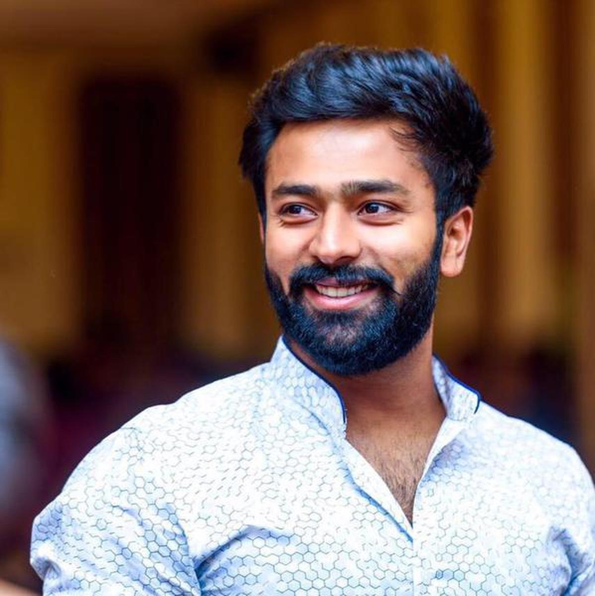 சிறந்த நடிகருக்கான விருது வென்ற சாந்தனு.... எந்த படத்திற்காக தெரியுமா?