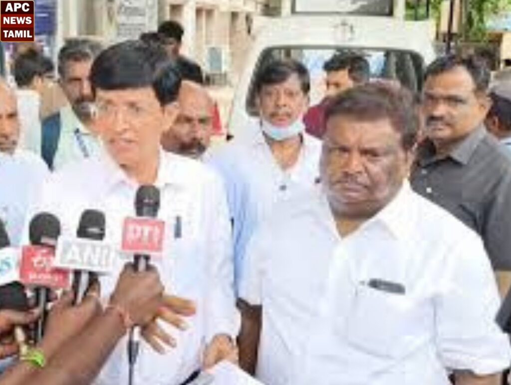 எண்ணூர் BHEL விபத்து…உயிரிழந்த 9 பேரின் உடலை நேரில் பார்வையிட்ட அமைச்சர் சிவசங்கர்…