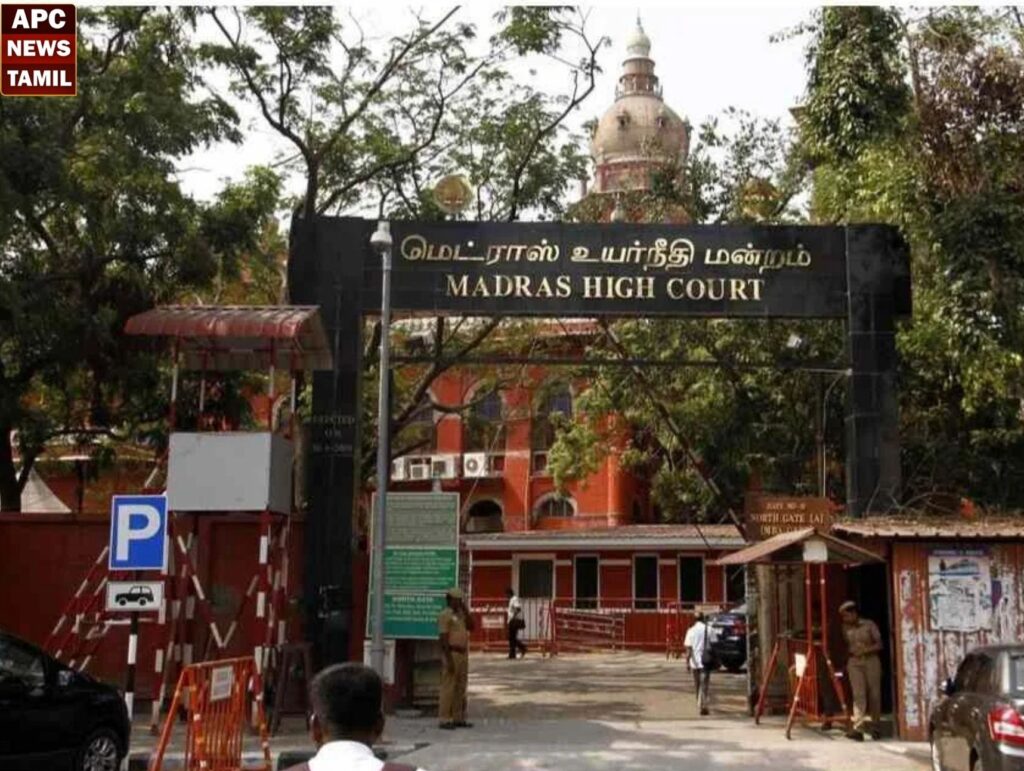 விமானத்தில் வழங்கப்பட்ட உணவில் தலை முடி.... உயர் நீதிமன்றம் பிறப்பித்த அதிரடி உத்தரவு...