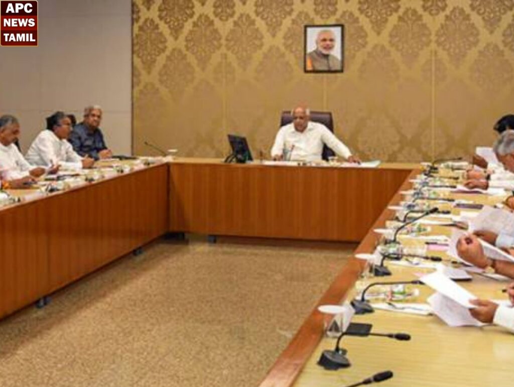 குஜராத் அரசில் அதிரடி மாற்றம்…16 அமைச்சர்கள் கூண்டோடு ராஜினாமா!