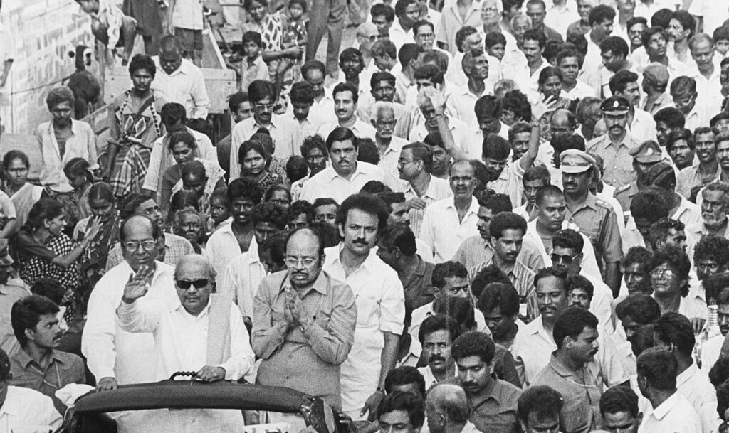 காலத்தின் நிறம் கருப்பு சிவப்பு  - மனித உரிமைகளின் இருட்காலம்: கழக வரலாற்றில் ஒரு புயற்காலம்!