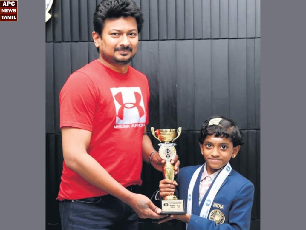 உதயநிதி தமிழ் மக்களின் இதய நிதி!